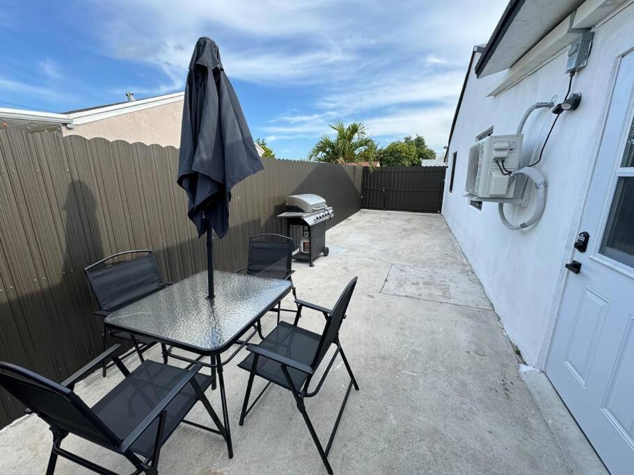 Miami Studio Near Airport/Beach Екстер'єр фото